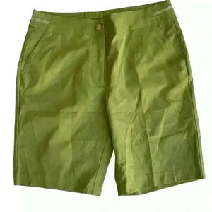 EP Pro Women’s Green Golf Shorts Size 8